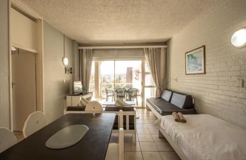 Margate Beach Apartment | Seagull 508