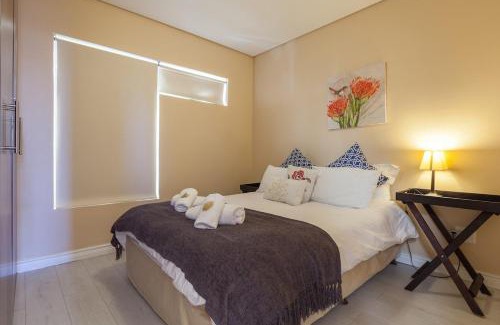 Big Bay Apartment | Seaside Village B24 by CTHA