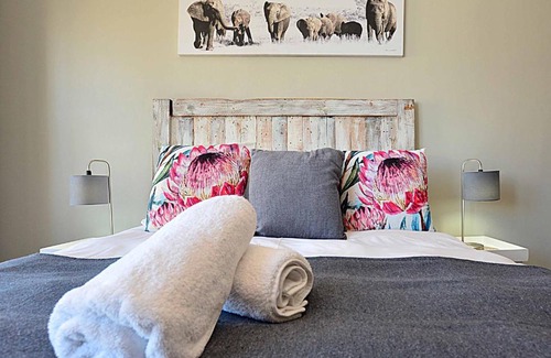 Big Bay Apartment | Seaside Village Beach Penthouse