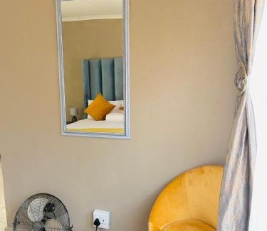Bela-Bela House | SERENE ACCOMMODATION PALACE