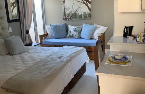 Summerstrand House | Sharwood Place