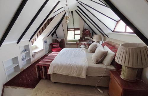 Pinelands House | SHIRE Guesthouse