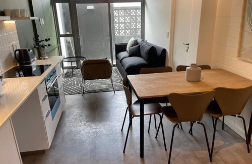 Sea Point Apartment | SixOnN