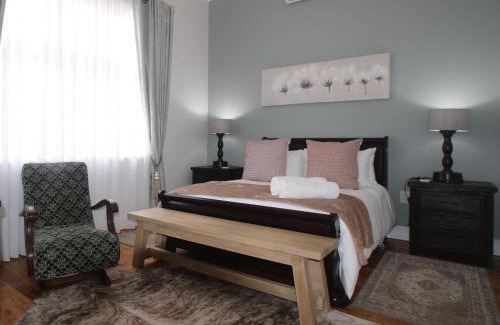 Steytlerville House | Sonop