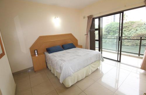 Margate Beach Apartment | Spindrift 7