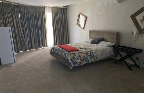 Greater Johannesburg Metropolitan Area Bed & Breakfast | Stallion BnB