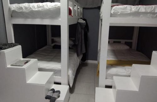 Trawal Hostel | Star legend backpackers - Parow