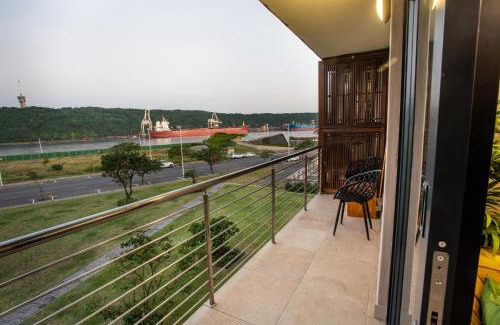 Durban Point Apartment | Stay at The Point - Cool Cosy Comfort