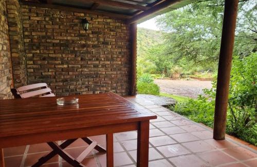 Schoemanshoek Cabin | Stonebreaker Country Lodge