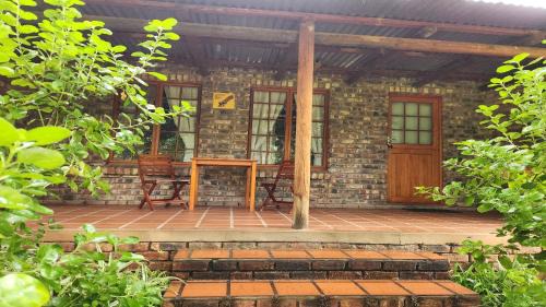 Schoemanshoek Cabin | Stonebreaker Country Lodge