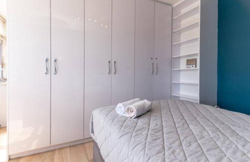 Three Anchor Bay Apartment | Stylish 1-Bed near Sea Point Promenade