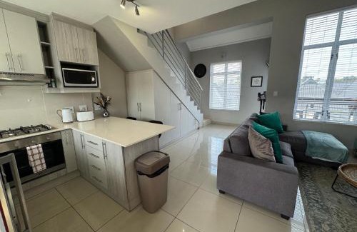 Durbanville Apartment | Stylish Loft apartment in the heart of Durbanville