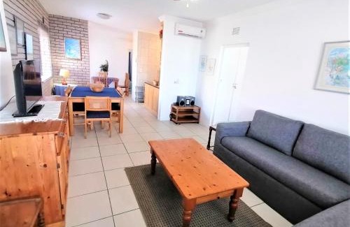 Margate Apartment | Summer Rocks 6