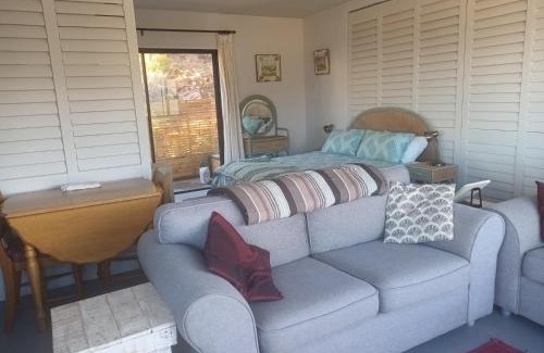 Fish Hoek Apartment | Sunrise Studio