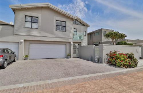 Sunset Beach Apartment | Sunset Starfish Apartment