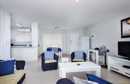 Shaka's Rock Apartment | The Beacon 41