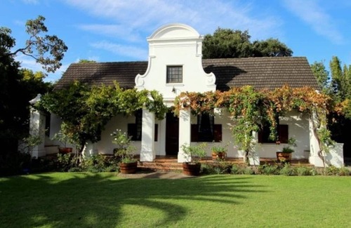 Claremont Condo | The Bergzicht Guest Suite