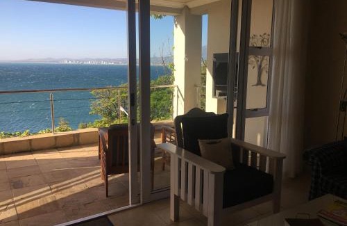 Mountainside Apartment | The Blue Marine Self-Catering