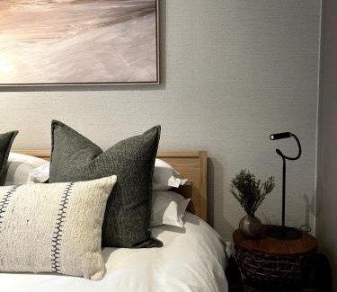 Green Point Apartment | The Braemar - The Blom Collection