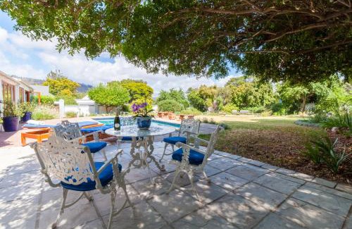 Franschhoek Apartment | The Garden View Suite