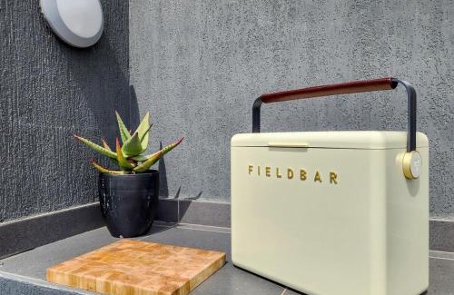 Kareeberg Apartment | The Honeycomb on S 2 Bedroom Modern, Secure, Central Apartment