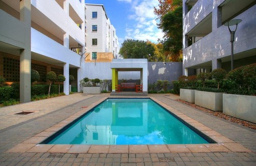 Greater Johannesburg Metropolitan Area Apartment | The Link Complex