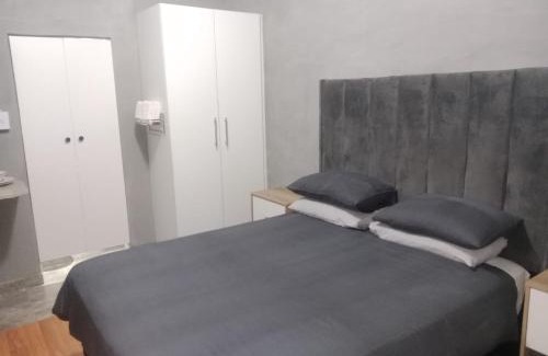 Germiston House | The Private and Cosy Guest House 5