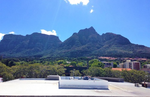 Rondebosch Apartment | The Rondebosch 517