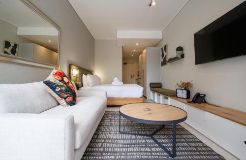 Bo'Kaap Apartment | The Rose 104: Modern Studio in Heart of the City
