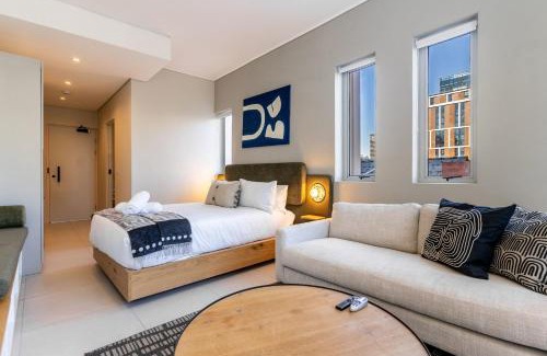 Bo'Kaap Apartment | The Rose 107: Modern Corner Unit with Balcony ~