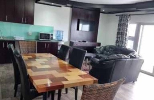 Umhlanga Apartment | The Waves Of The Ocean