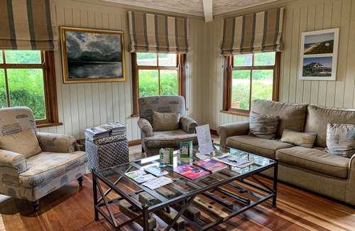 Elgin Hostel | Trails End Bike Hotel