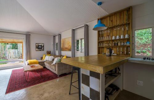Plettenberg Bay Apartment | Treebia Self-catering - Loadshedding Free