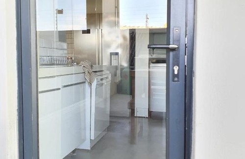 Cape Town House | Trendy spacious modern house within 2km away from Canal Walk Century Cty
