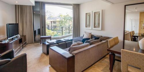 Victoria and Alfred Waterfront Apartment | Two Bedroom Apartment - fully furnished and equipped