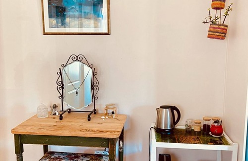 Fish Hoek House | Una Bella Vita - A Beautiful Life . Fresh Seafood, Mountains and the Beach