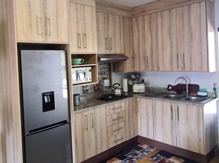 White River House | Upstairs R-2 Self-Catering Unit