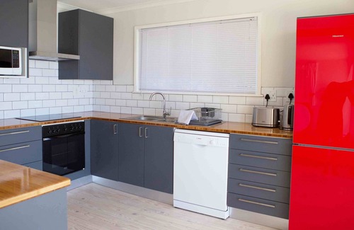 Muizenberg House | Views, mountains, beaches, bliss...