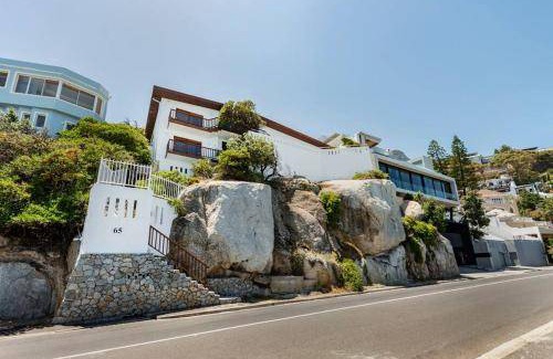 Bantry Bay Villa | Villa ∙ 2 bedrooms ∙ 4 guests