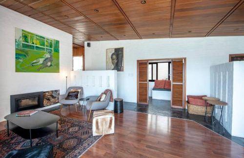 Bantry Bay Villa | Villa ∙ 2 bedrooms ∙ 4 guests