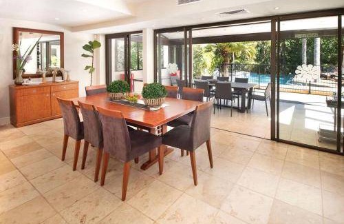 Stellenbosch Villa | Villa ∙ 7 bedrooms ∙ 14 guests