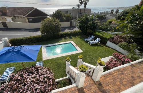 Camps Bay House | Villa on Camps Bay Drive