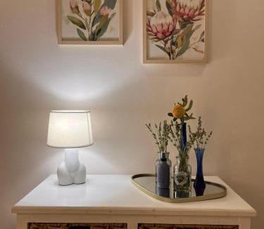 Constantia House | Vines Cottage, The Vines, Constantia