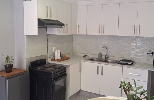 Woodmead Apartment | Waterfall City Guest Lodge - Superior Queen Garden Unit
