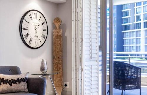 Victoria and Alfred Waterfront Apartment | Waterfront Canal Luxury Apartment