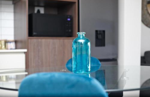 Century City Apartment | Waters Edge Uno