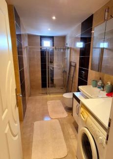 Mahmutlar Apartment | White Gold Avokado