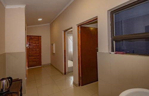 Trawal House | Wilcuma Lodge