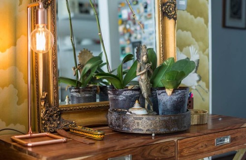 Green Point Apartment | World Travellers Eclectic Apartment