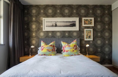 Green Point Apartment | World Travellers Eclectic Apartment